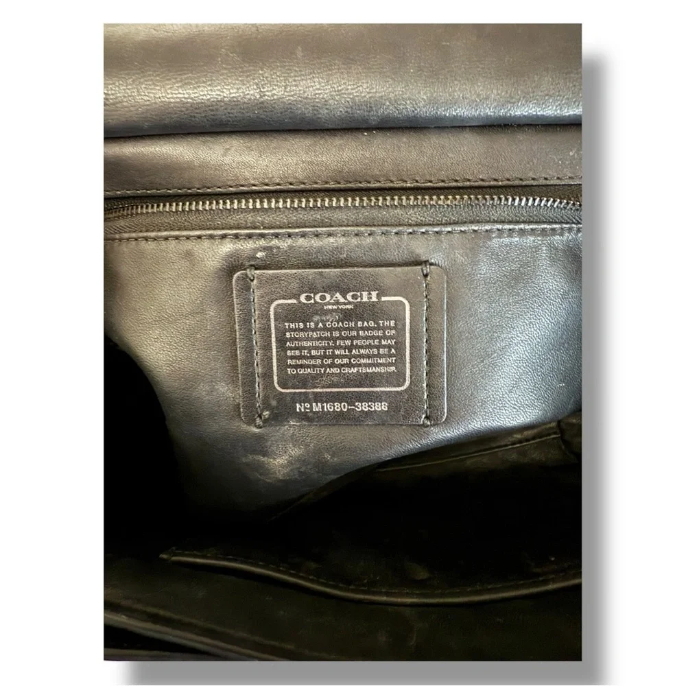 ❌❌SOLD❌❌Coach Suede & Leather Drifter Multiway Bag - Picture 9 of 10
